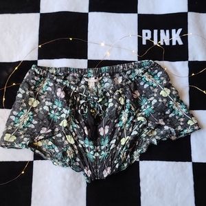 Victoria's Secret pajama shorts (M)